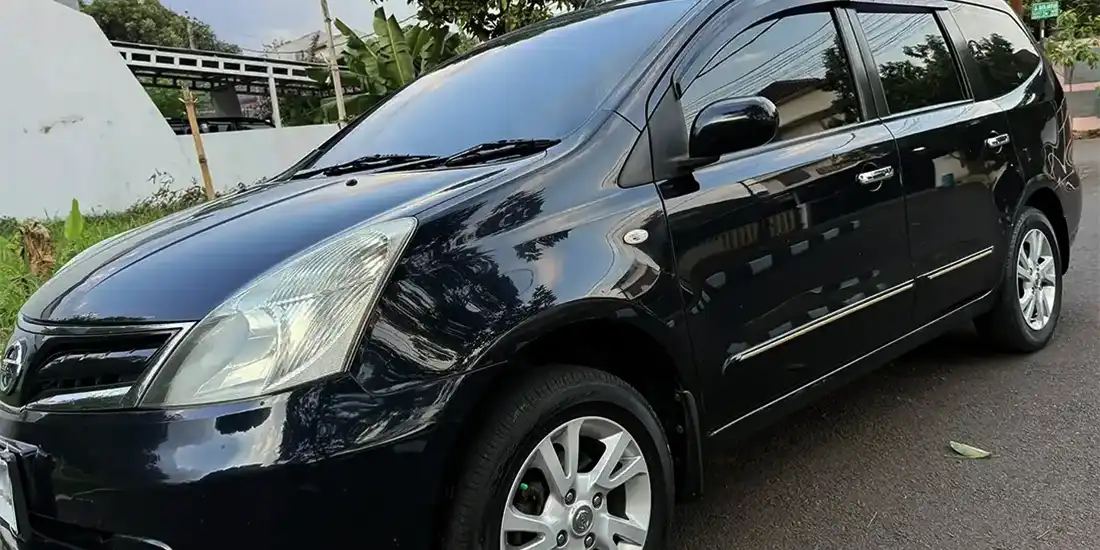 For Sale : 2011 Nissan Grand Livina